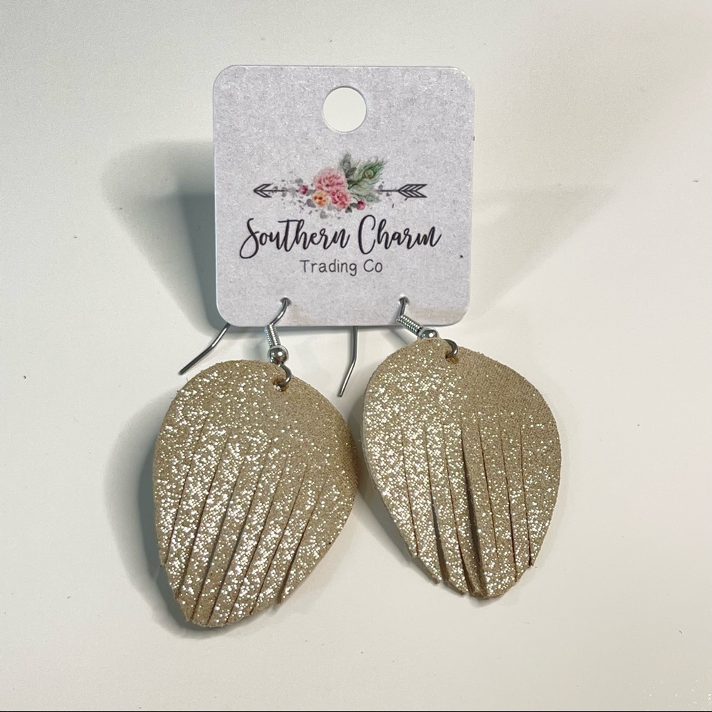 Champagne Itty Bitty Fringies